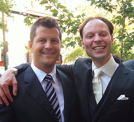 stealing-a-moment-with-the-groom Stealing a moment with the groom
